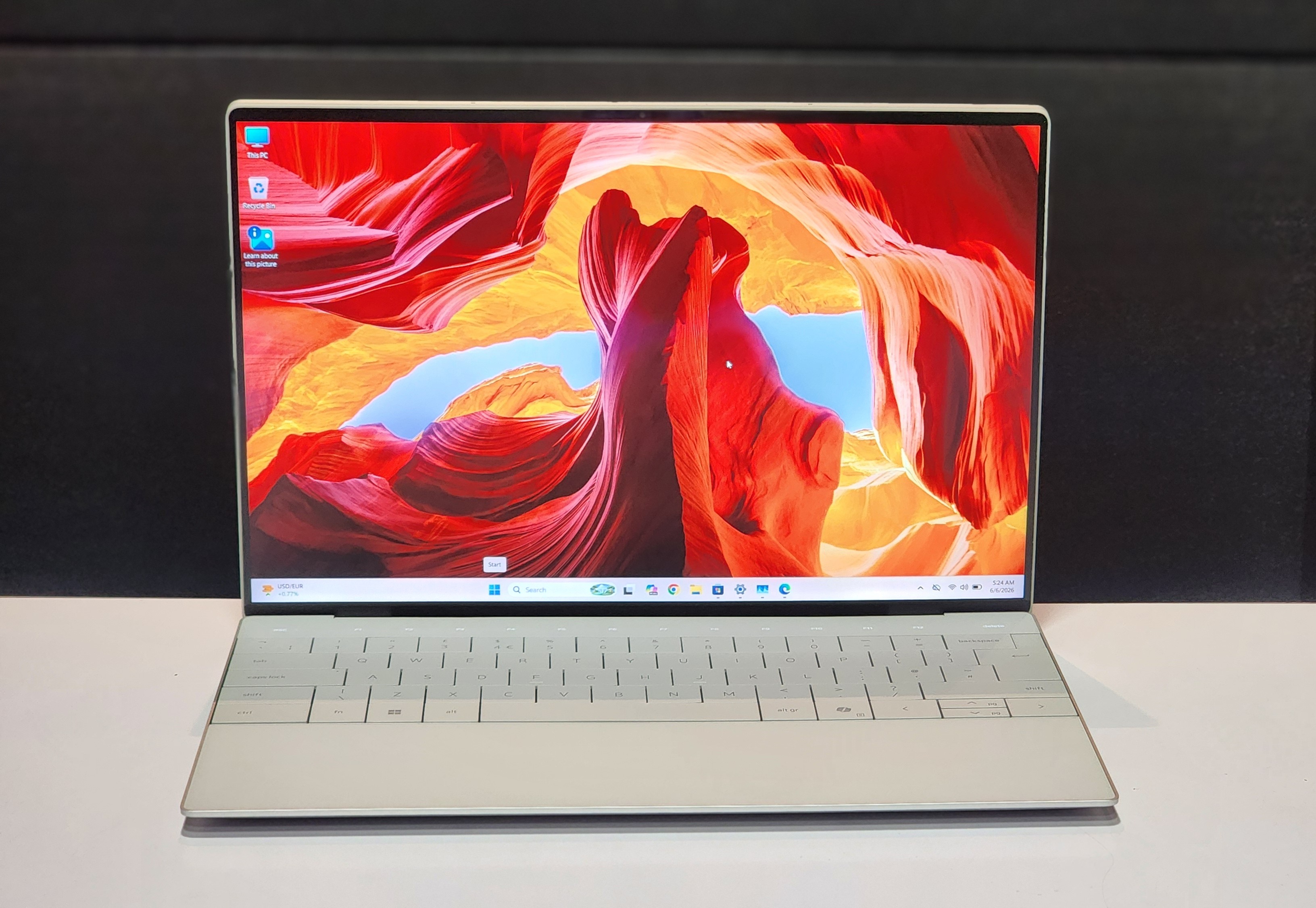 Dell Xps 9340 Frost White