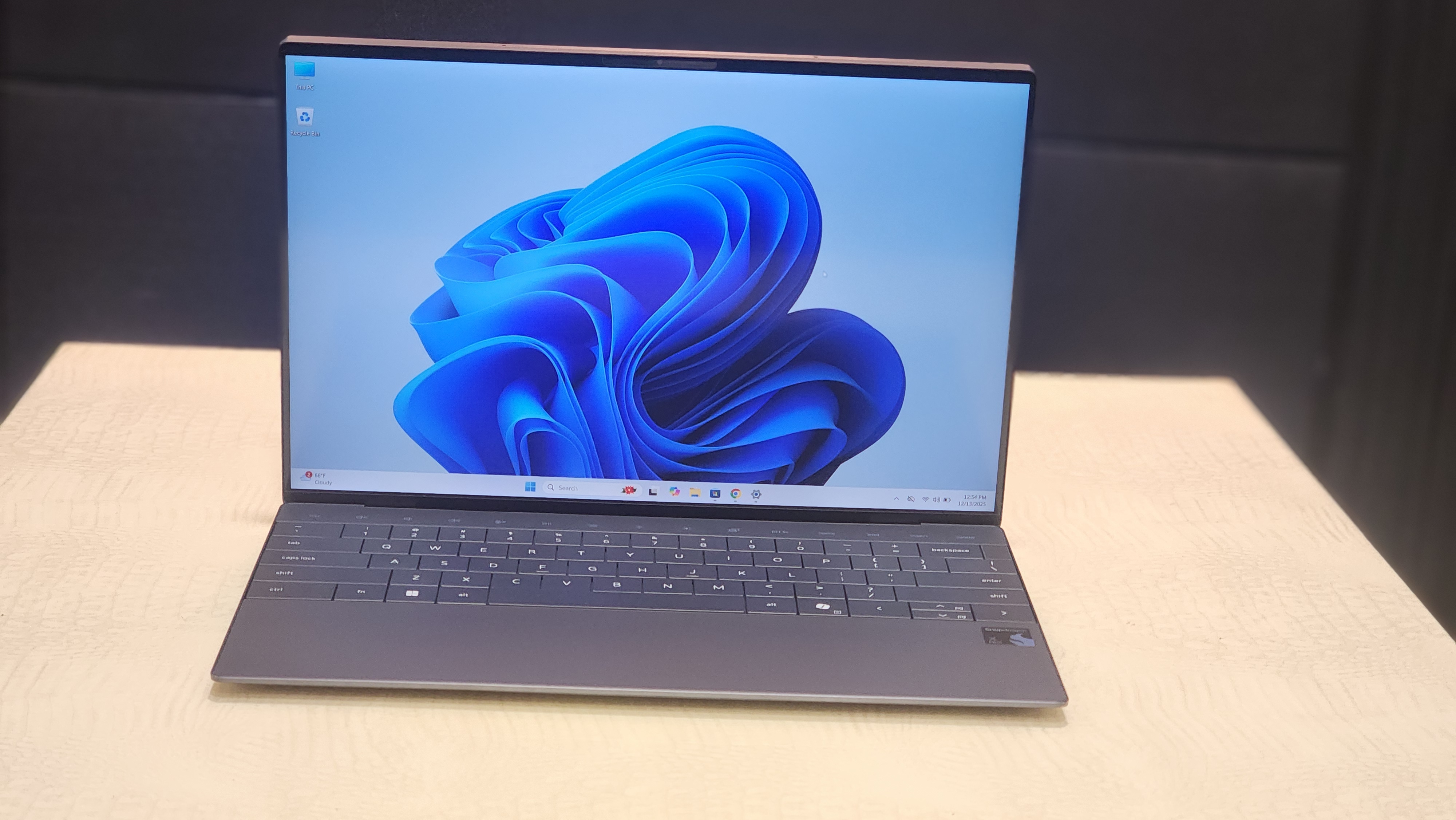 Dell Xps 9345