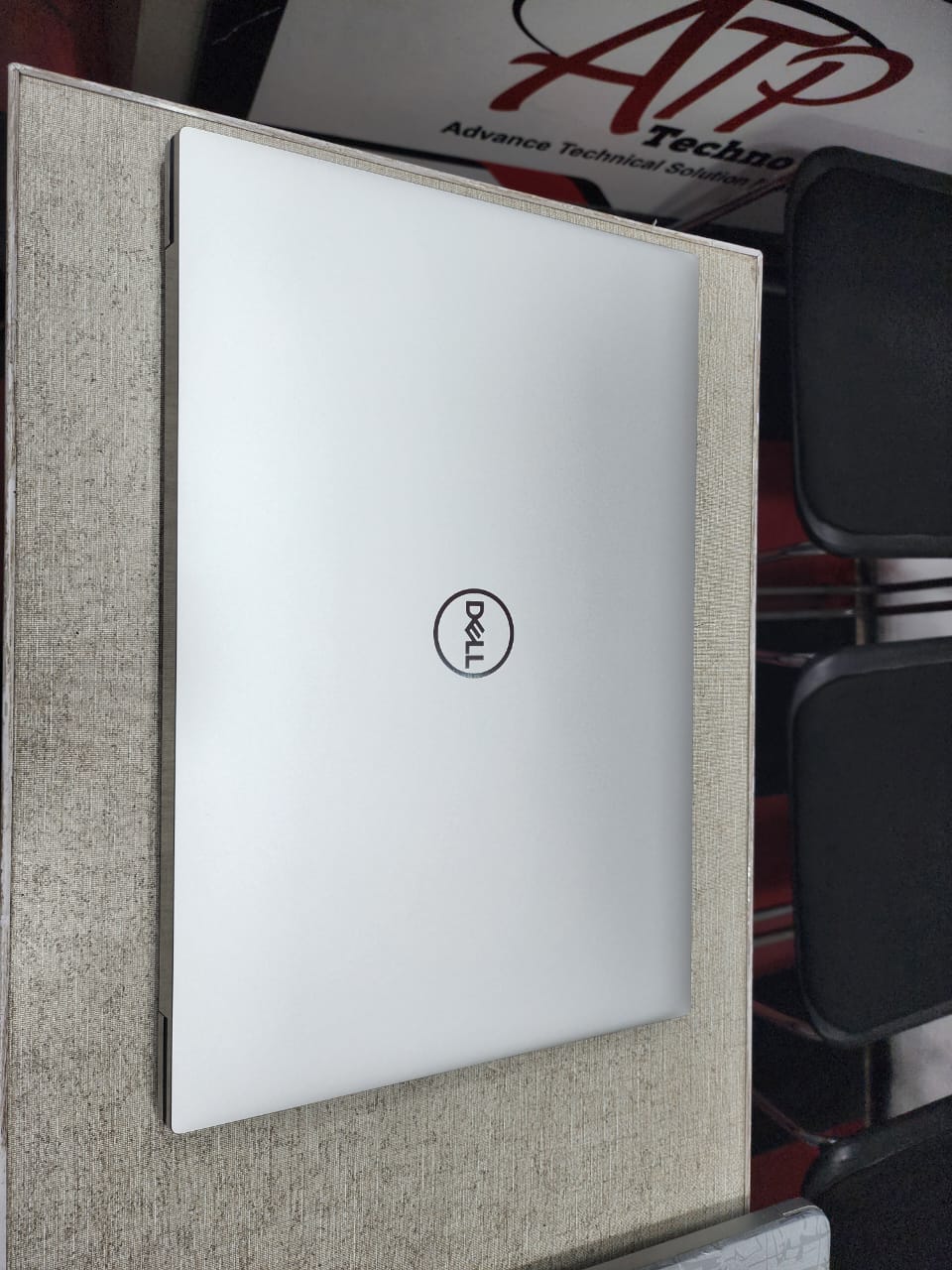 Dell xps 9700