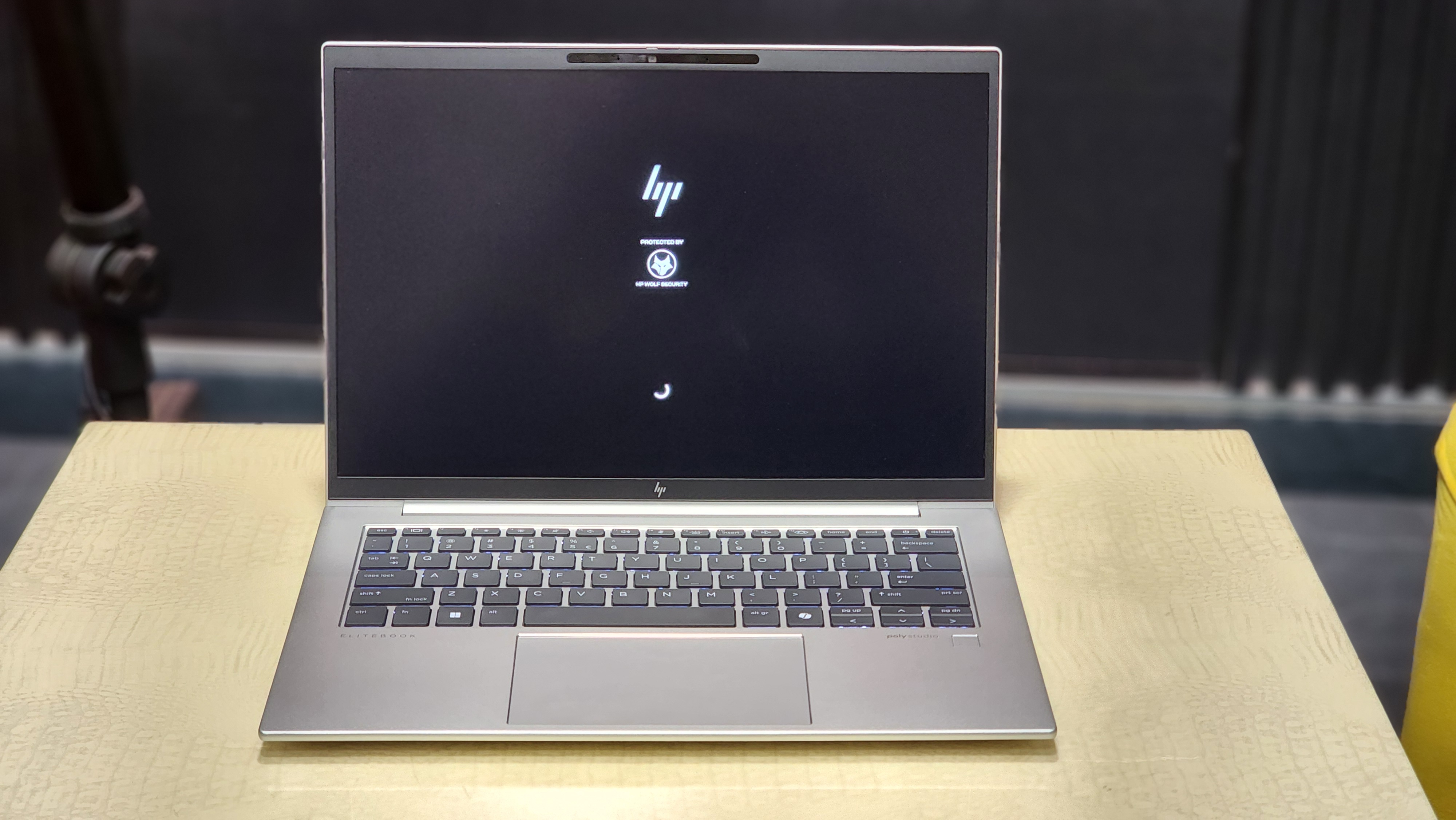 HP Elitebook 845 G11