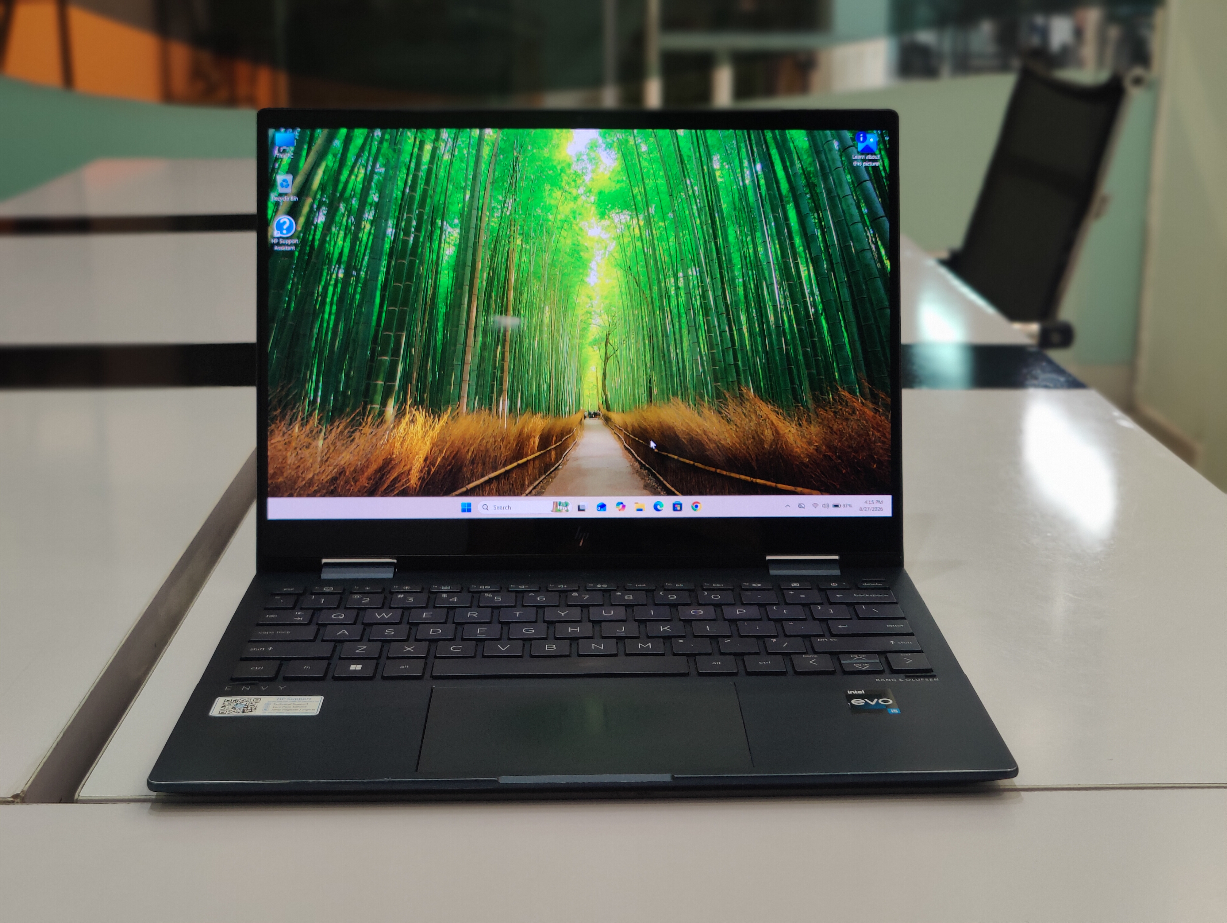 HP Envy i5-12th