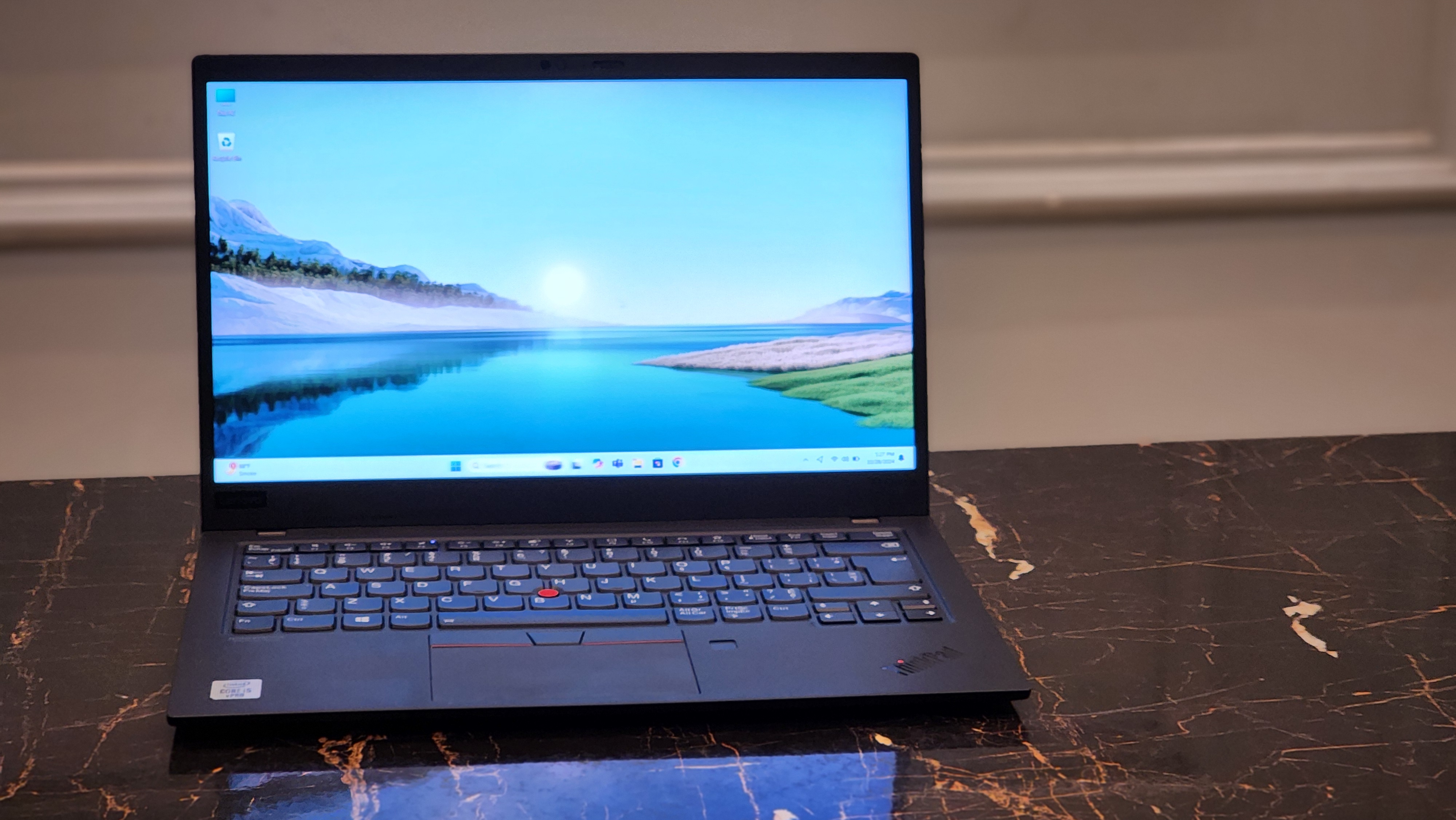 Lenovo ThinkPad X1 Carbon Gen 8 — the exact unit on sale